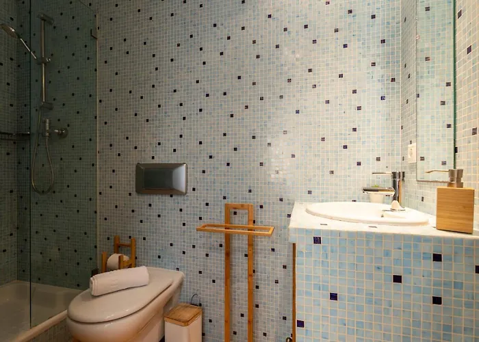 By Gt House *